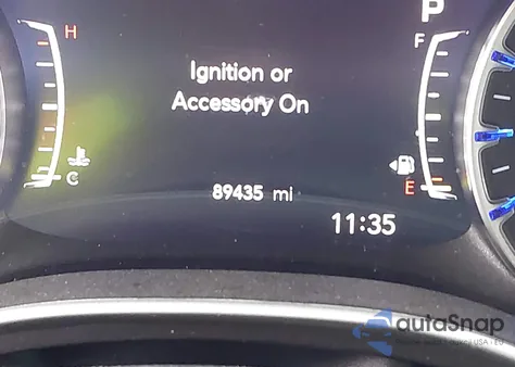 2022 Chrysler Pacifica Touring L z USA, uszkodzony, nr VIN 2C4RC1BG6NR218097